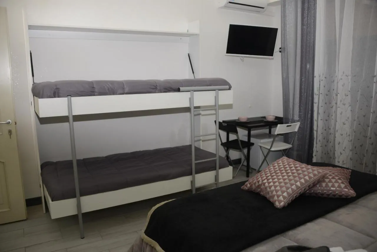L'Aurora B&B Neapel 2*,  Italien
